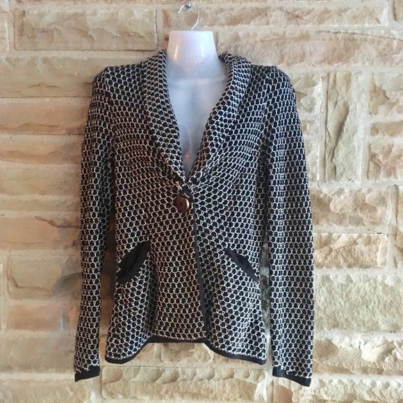 Anthropologie Sweaters - 💕Anthropologie Charlie & Robin Sweater Blazer S
